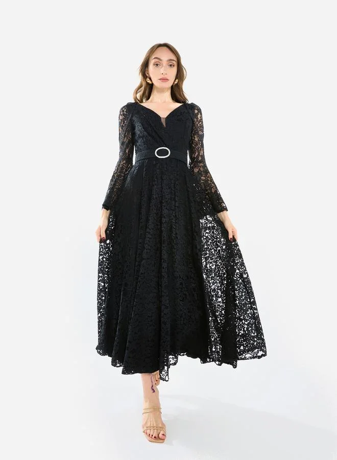 House of Moda Women Lace Flare Sleeve Midi Dress
